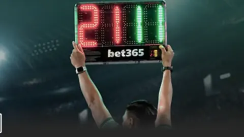 笑到最后酒尽，13人共鸣同感。