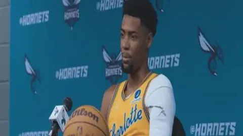 山东与辽宁巅峰对决：常规赛收官之战，排名争夺关键，张镇麟遗憾缺阵